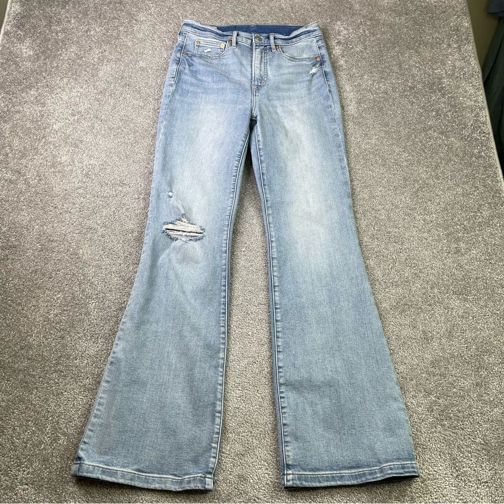 Gap ‘70s Flare Jeans Women’s 27 Blue High Rise Light Wash Distressed Denim